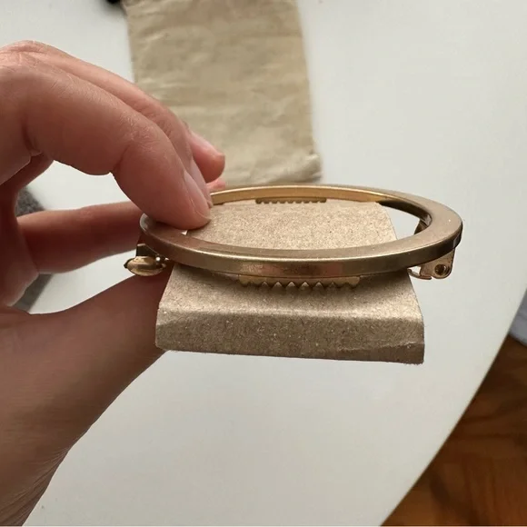 NWT Madewell Chunky Circle Hair Clip - Picture 4 of 6